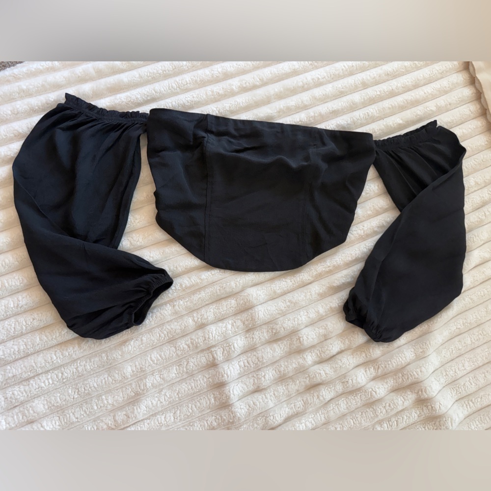 Wild Fable Black Long Sleeve Crop Top